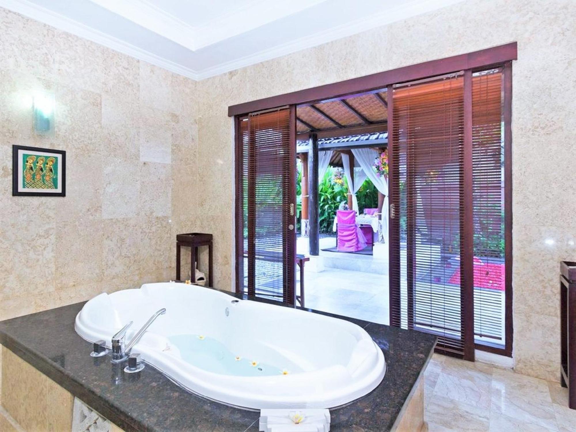 One Bedroom Private Villa Kuta Seminyak  Exterior photo